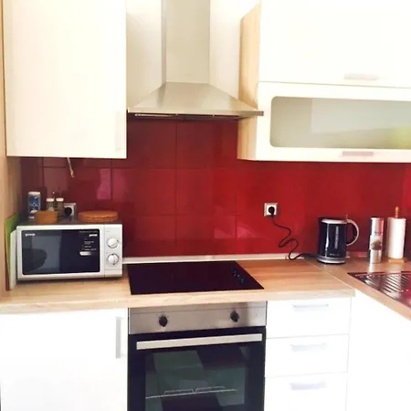 With 2 Bedrooms In Vir, With Wonderful Sea View, Enclosed Garden An... Vir