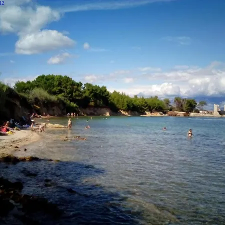 With 2 Bedrooms In Vir, With Wonderful Sea View, Enclosed Garden An... Apartmán