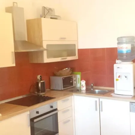 With 2 Bedrooms In Vir, With Wonderful Sea View, Enclosed Garden An... * Vir