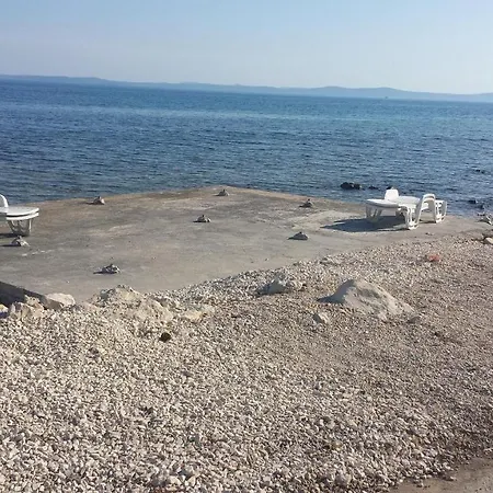 With 2 Bedrooms In Vir, With Wonderful Sea View, Enclosed Garden An... *